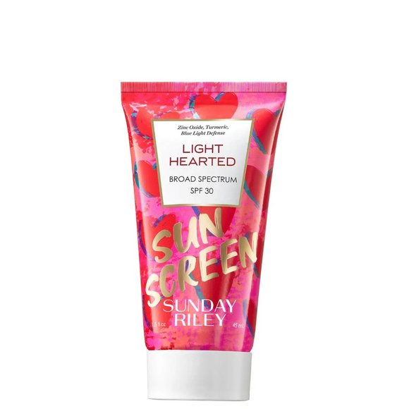 π New π Sunday Riley Light Hearted Broad Spectrum SPF 30 Sunscreen 45ml. - Picture 3 of 5